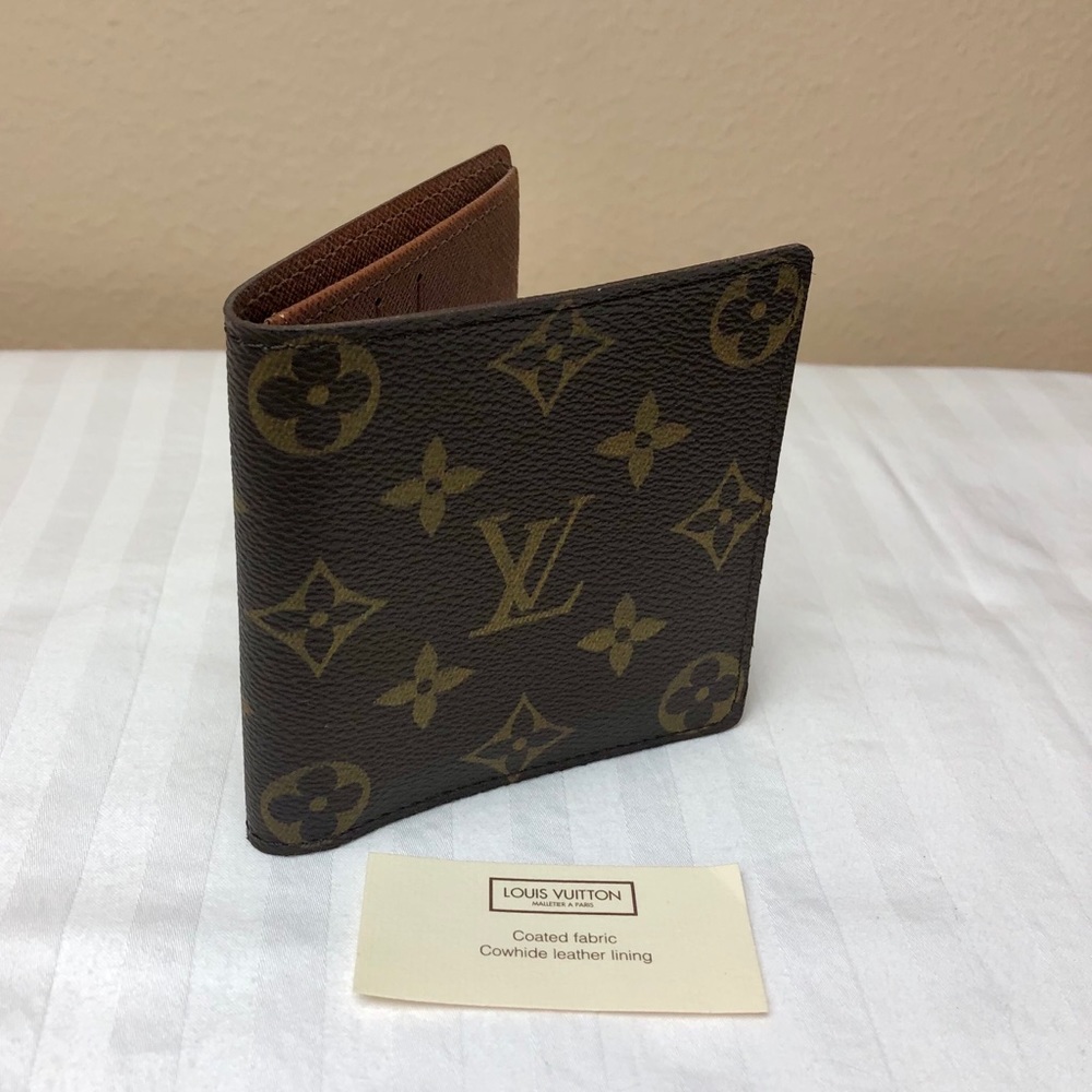 Louis Vuitton Vintage Monogram Bifold Wallet